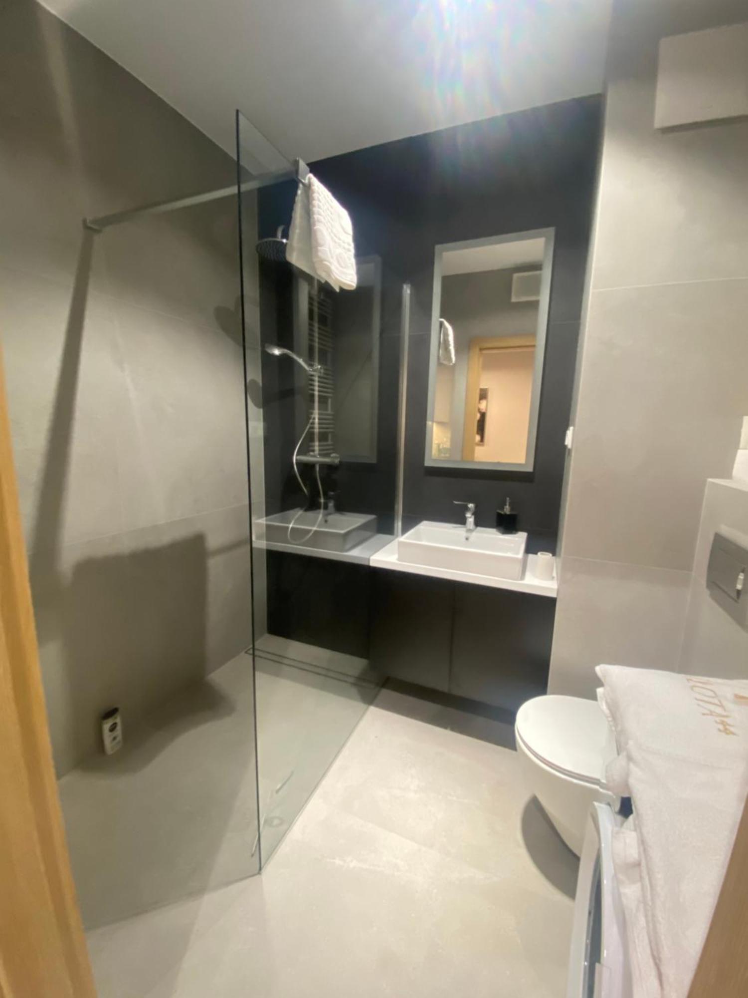 Wiktoryn 6 Piekne Nowe Apartamenty Z Duzymi Balkonami Warsawa Bagian luar foto